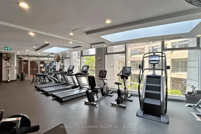 Additional image 26 of 2181 Yonge St Unit 1505