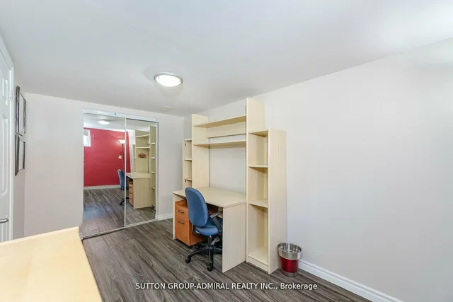 Additional image 25 of 23 Vinci Cres