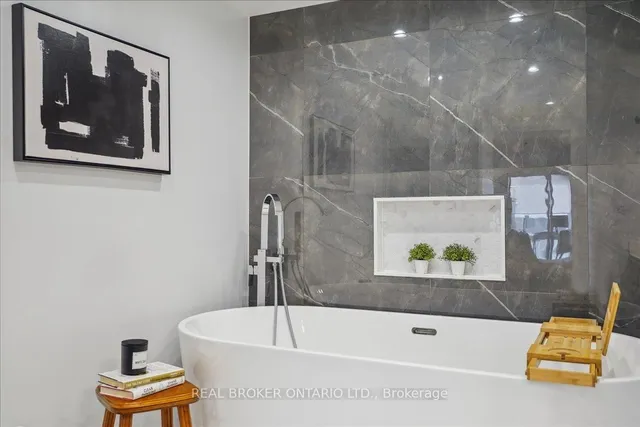 Additional image 23 of 401 Queens Quay Unit 503