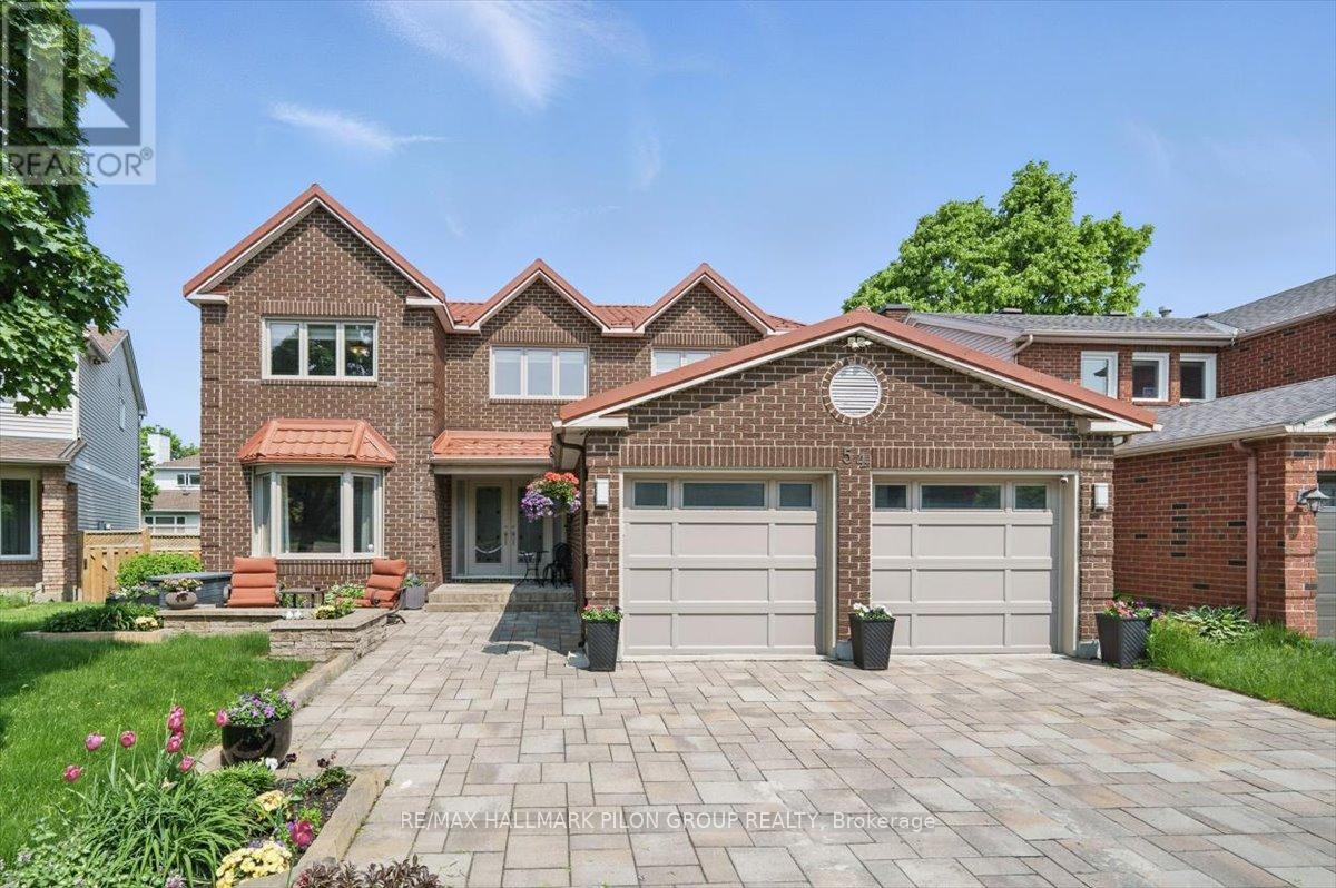 54 FARDON WAY|Ottawa, Ontario K1G4N4