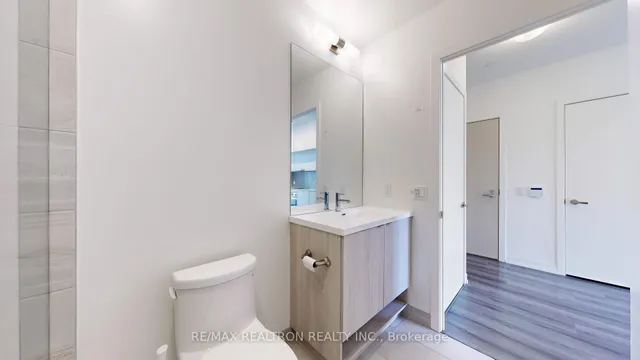 Additional image 29 of 138 Downes St Unit 4008