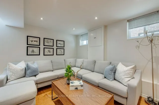 Additional image 40 of 26 Evans Ave