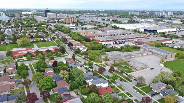 Additional image 29 of 96 Invergordon Ave