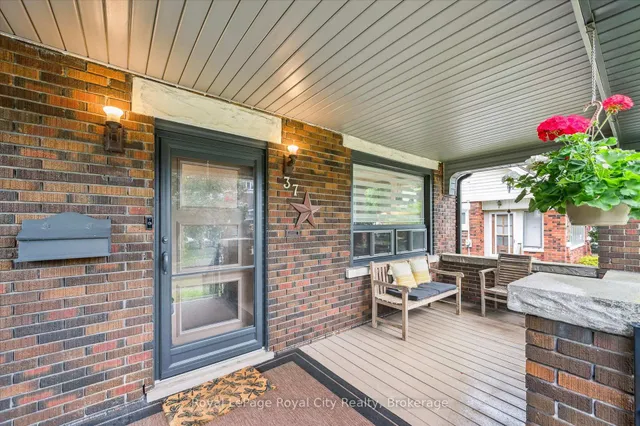 Additional image 4 of 37 Brock St