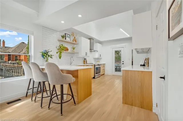 Additional image 8 of 15 Fairmount Ave