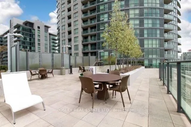 Additional image 19 of 209 Fort York Blvd Unit 468