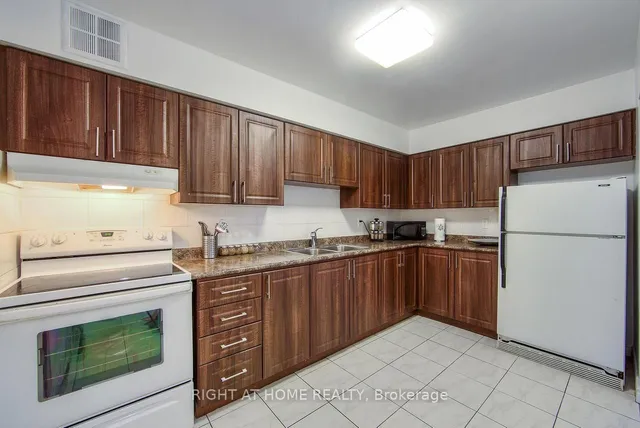 Additional image 19 of 3300 Don Mills Rd Unit 1406