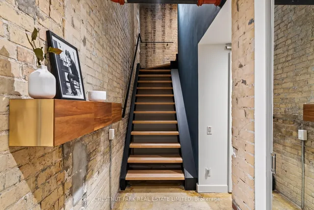 Additional image 18 of 363 Sorauren Ave Unit 102