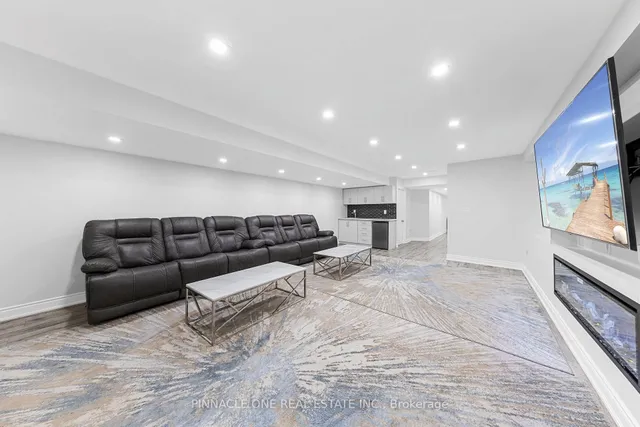 Additional image 34 of 142 Sky Harbour Dr