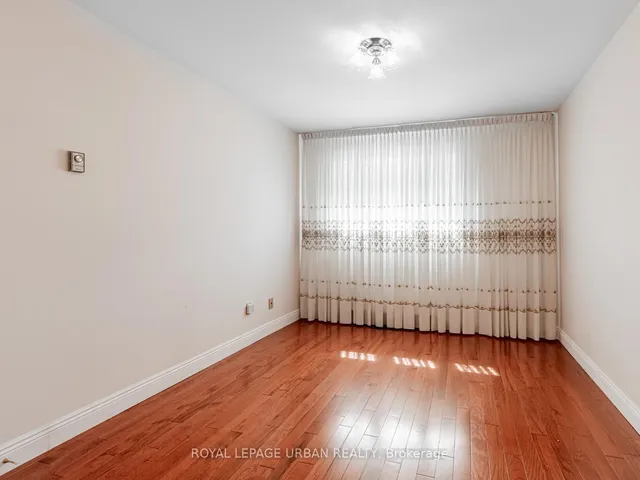 Additional image 23 of 122 Hildenboro Sq
