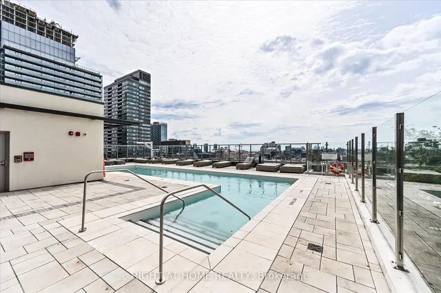 Additional image 25 of 108 Peter St Unit 825