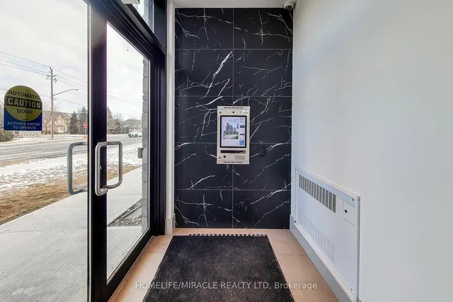 Additional image 3 of 600 North Service Rd Unit 213