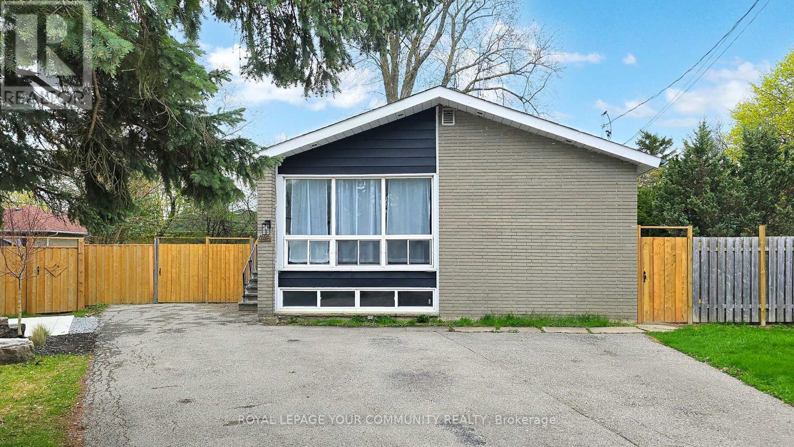 Property image for 446 LYNETT CRESCENT|Richmond Hill (Crosby), Ontario L4C2V7
