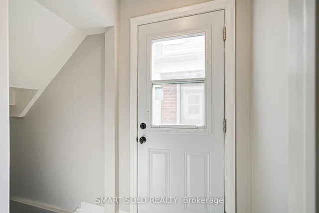 Additional image 35 of 79 Radwell Cres