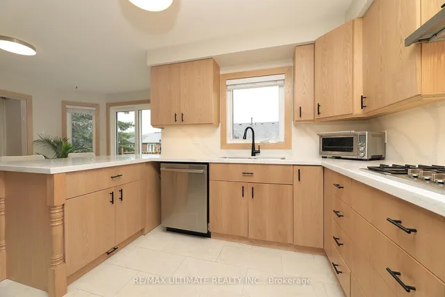 Additional image 11 of 1169 Ewing Cres