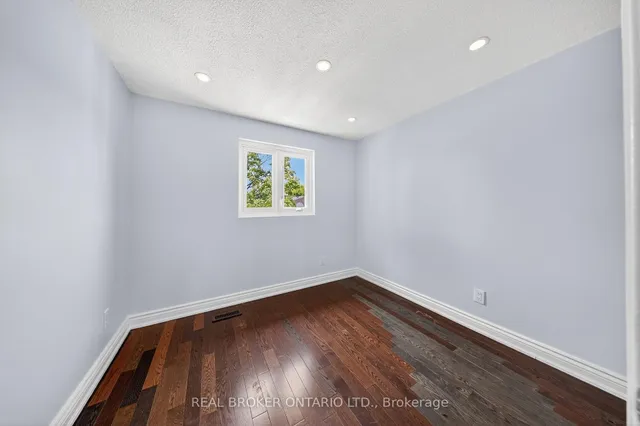 Additional image 19 of 34 Greenbriar Rd