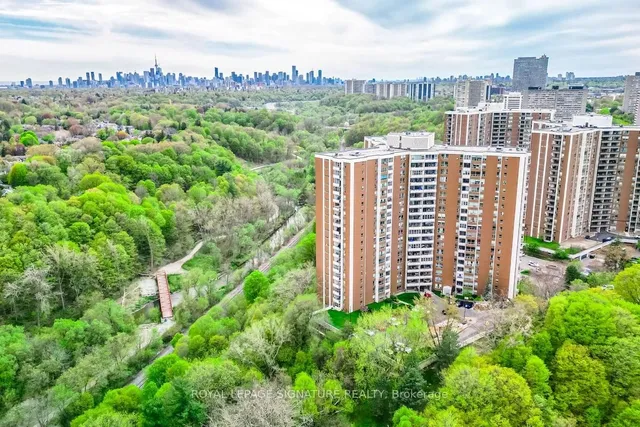 Additional image 42 of 60 Pavane Linkway N/A Unit 915