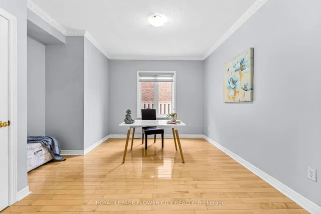 Additional image 10 of 5 Chevrolet Dr