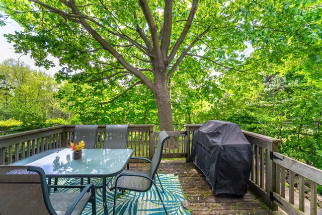 Additional image 33 of 76 Majestic Cres