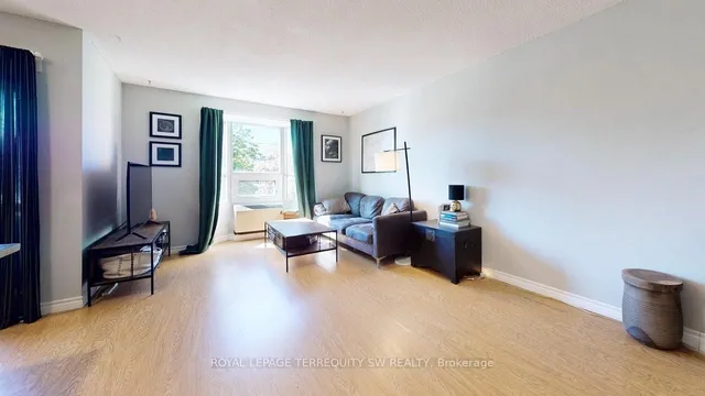 Additional image 4 of 3835 Lake Shore Blvd Unit 210