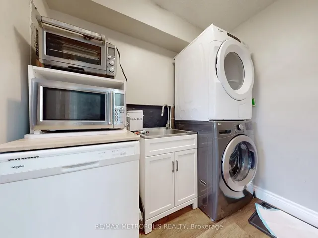 Additional image 21 of 140 Ling Rd Unit 104