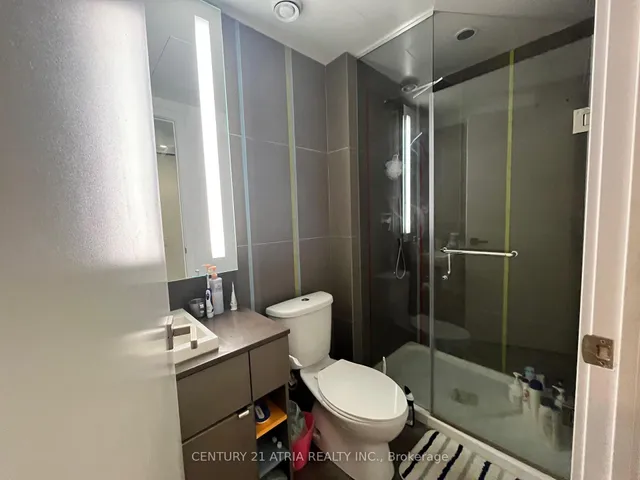 Additional image 3 of 101 Peter St Unit 1008