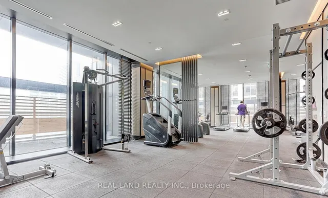 Additional image 6 of 501 Yonge St Unit 4901