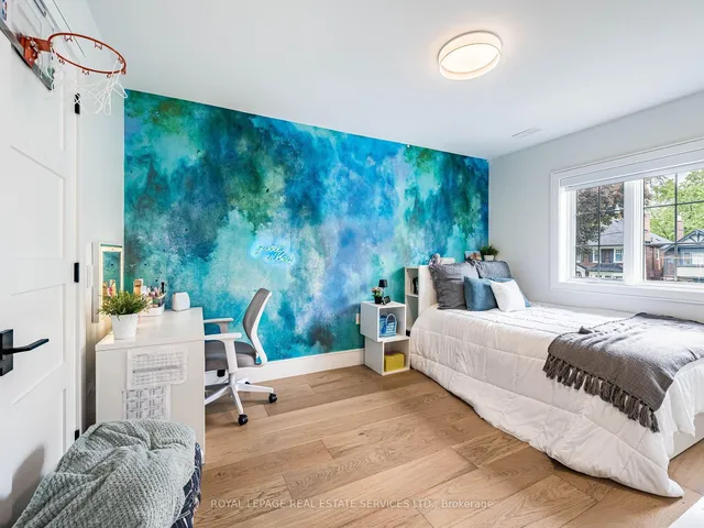 Additional image 18 of 529 Briar Hill Ave