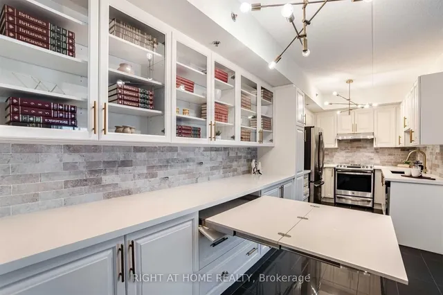 Additional image 7 of 1421 Costigan Rd Unit 512