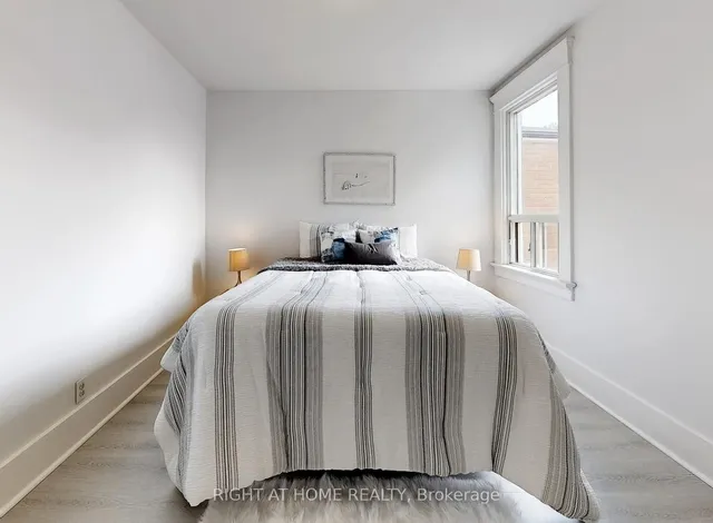 Additional image 23 of 1072 Dufferin St