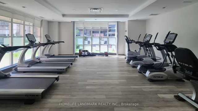 Additional image 37 of 23 Brant St Unit 712