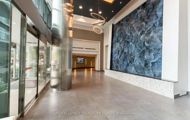 Additional image 39 of 361 Front St Unit 1201