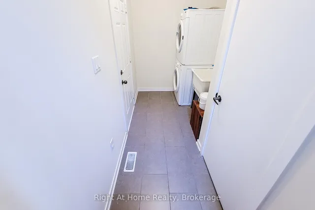 Additional image 33 of 11 Sherway St