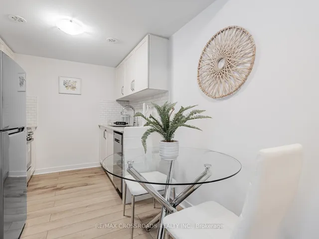 Additional image 5 of 12 Marquette Ave Unit 4