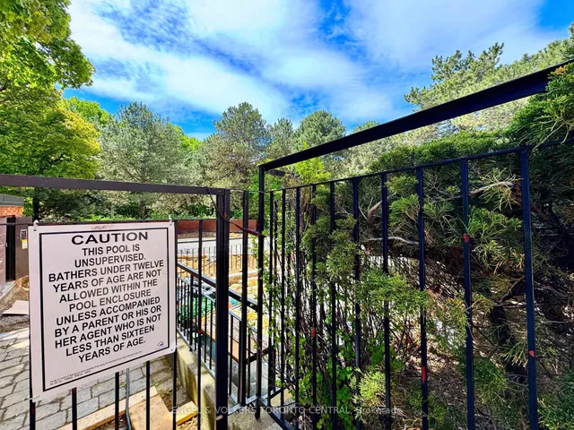 Additional image 36 of 121 Ling Rd Unit 1016