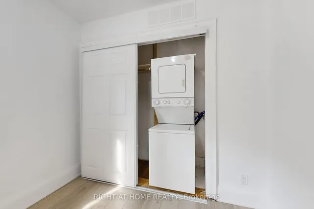 Additional image 18 of 57 Chamberlain Ave