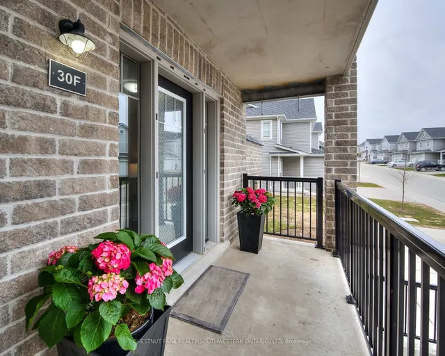 Additional image 5 of 1989 Ottawa St Unit 30F