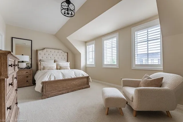 Additional image 25 of 2362 New St Unit 8