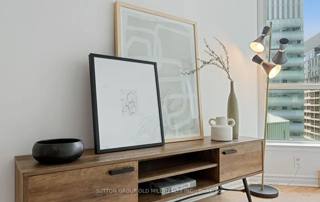 Additional image 15 of 38 Elm St Unit 2700