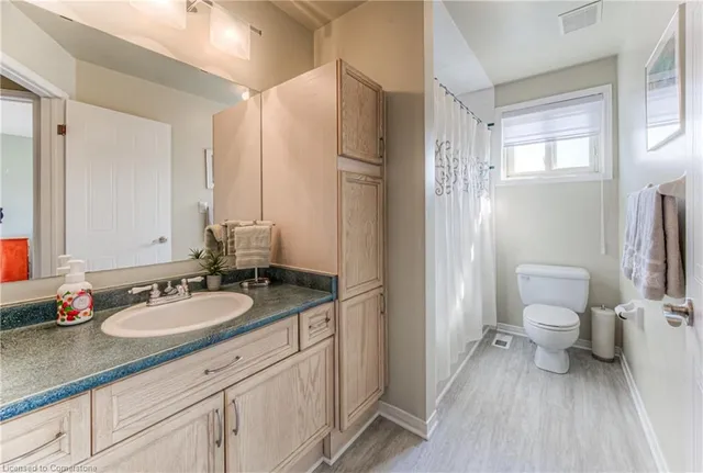 Additional image 24 of 234 Benesfort Cres