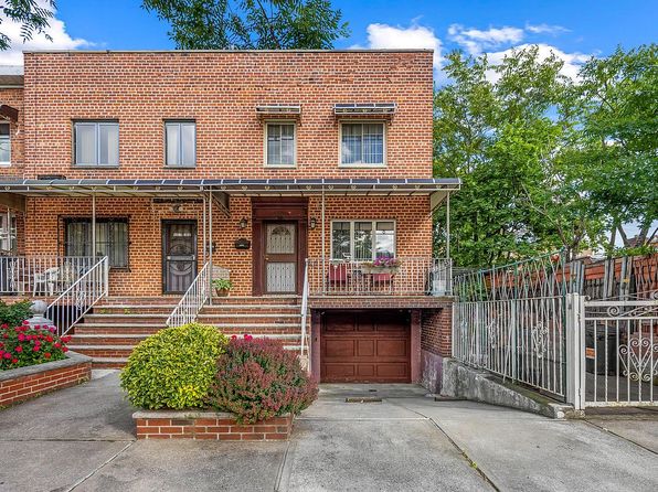 1712 Starr St, Flushing, NY 11385