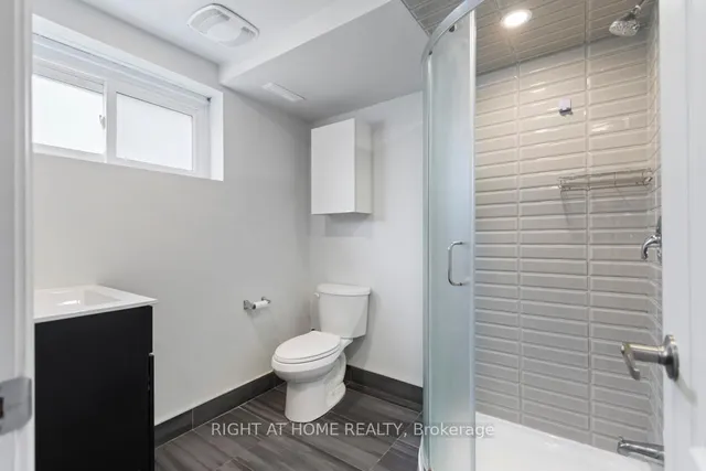 Additional image 25 of 4224 Bloor St