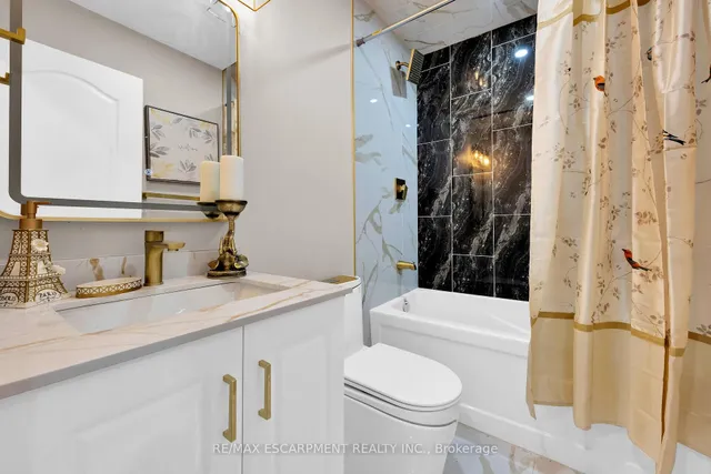 Additional image 19 of 944 Concession St