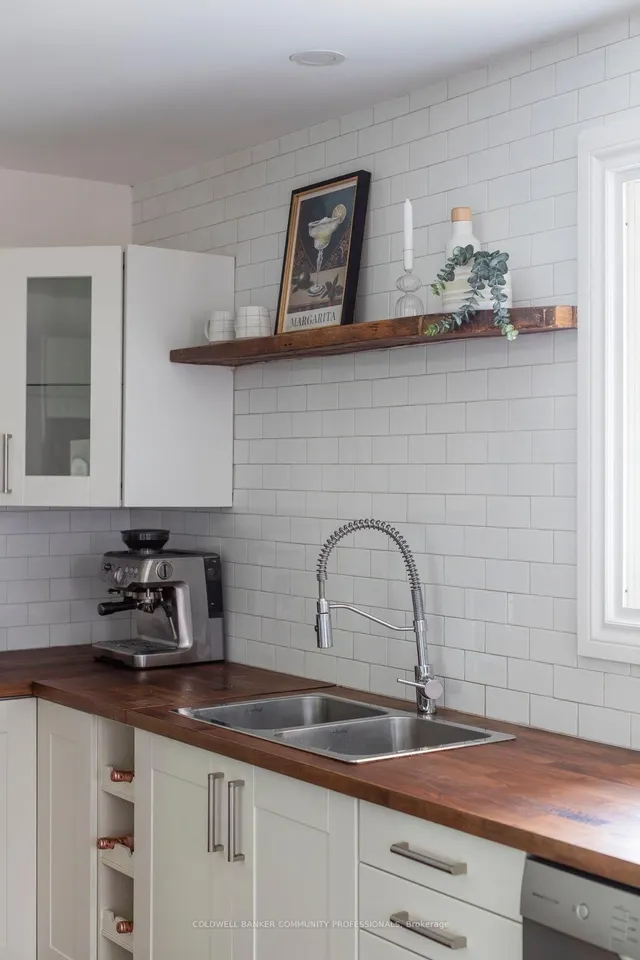 Additional image 11 of 14 Martin Rd