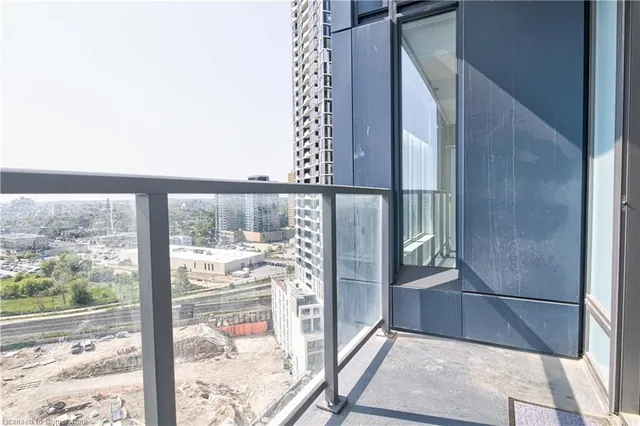 Additional image 27 of 5 Wellington St Unit 1401