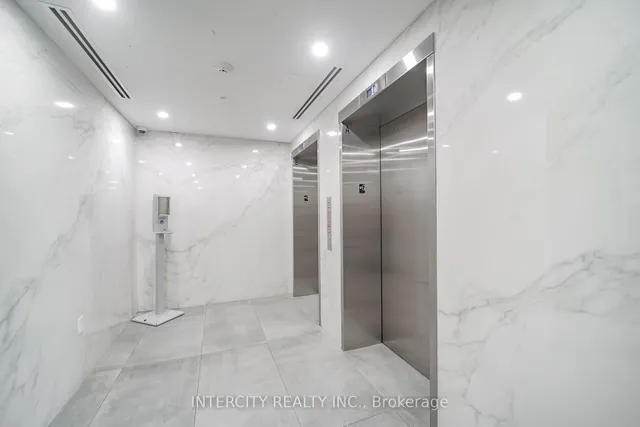 Additional image 7 of 3237 Bayview Ave Unit 611