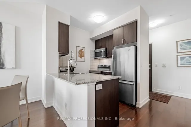 Additional image 4 of 6 Eva Rd Unit 205