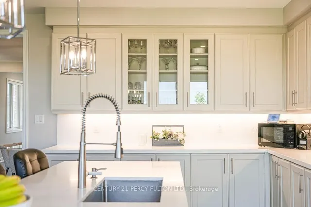 Additional image 16 of 763 Aspen Terr