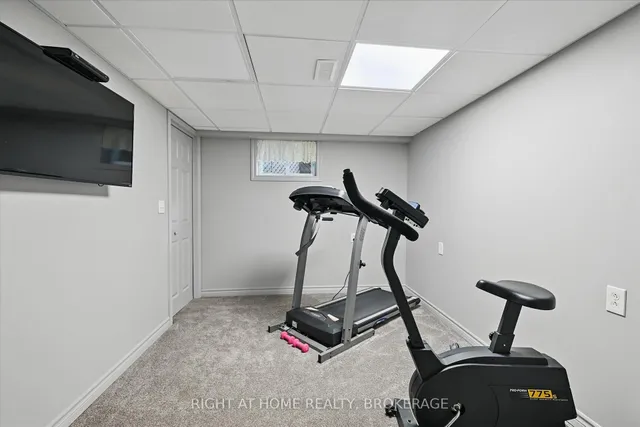 Additional image 28 of 253 Nakoma Rd