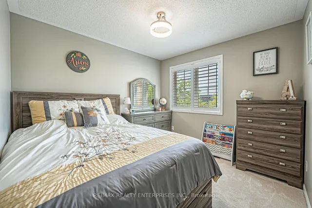 Additional image 27 of 1165 Barclay Circ